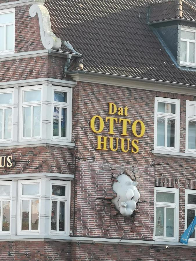 Up Wulkje21 Neu Renovierte Wohnung Mit Pkw Stellplatz Emden Dış mekan fotoğraf